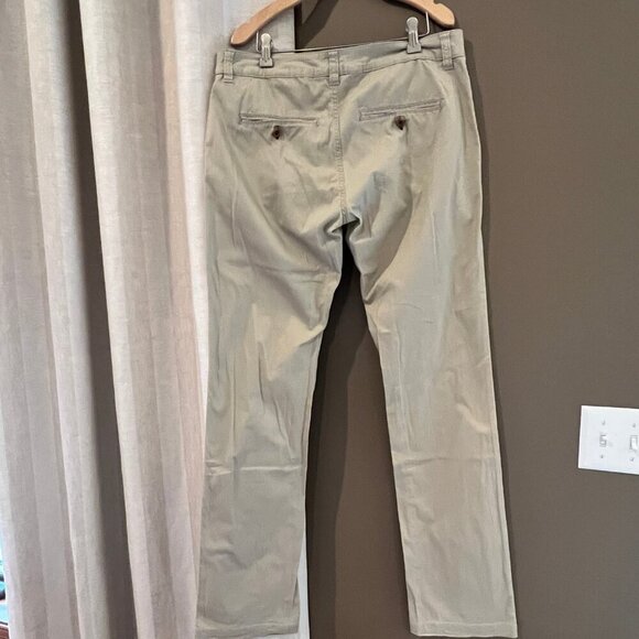 Men's Charles and a Half Khaki Straight leg pants, Size W32/L34 - Picture 4 of 7